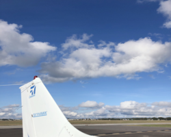 Cessna SKYHAWK